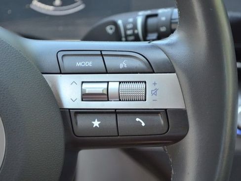 Used 2024 Hyundai Kona SEL AWD/4WD image 21