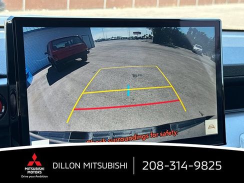 Used 2025 Toyota Tacoma TRD Sport AWD/4WD image 18