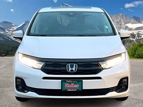 Used 2025 Honda Odyssey EX-L image 3