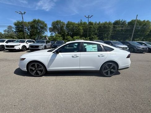 New 2026 Honda Accord Sport image 5