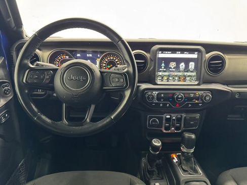 Used 2020 Jeep Wrangler Unlimited Sport S w/ Sun And Sound Package AWD/4WD image 3