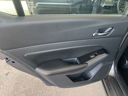 Certified 2023 Nissan Altima 2.5 SR image 11