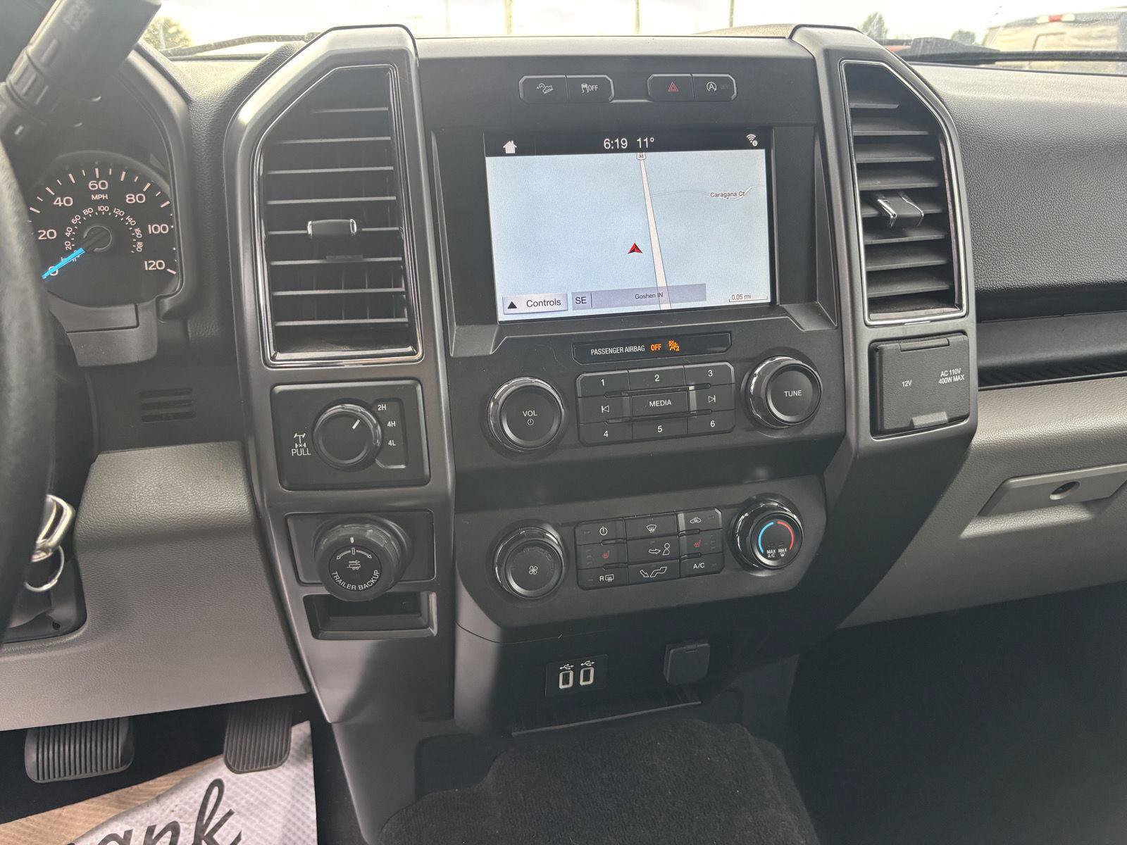 Used 2019 Ford F150 XLT w/ Equipment Group 302A Luxury AWD/4WD image 3
