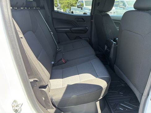 New 2026 Chevrolet Colorado W/T image 15