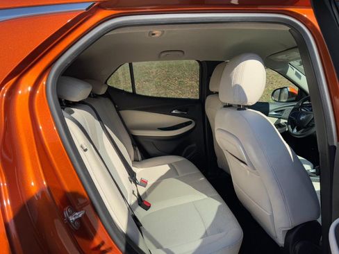 Used 2023 Buick Encore GX Preferred w/ Cold Weather Comfort Package image 10