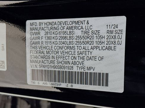 Used 2025 Honda Pilot Black Edition image 40