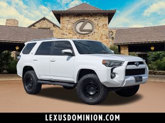 Used 2018 Toyota 4Runner 2WD image 1