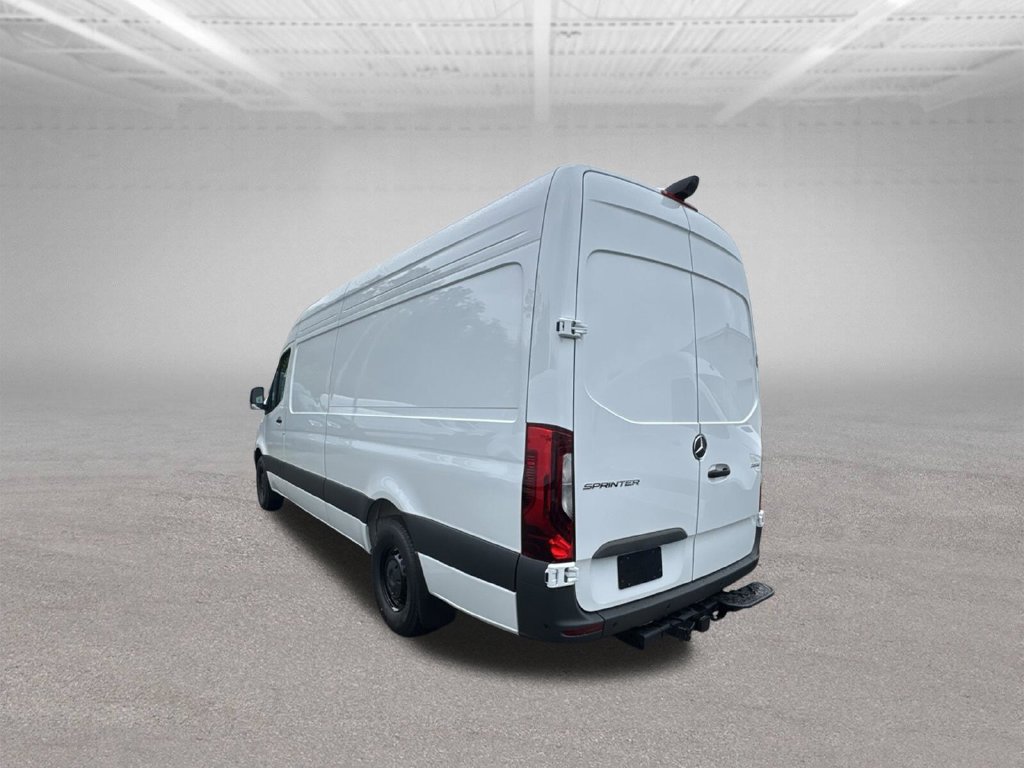 New 2026 Mercedes-Benz Sprinter 2500 image 3