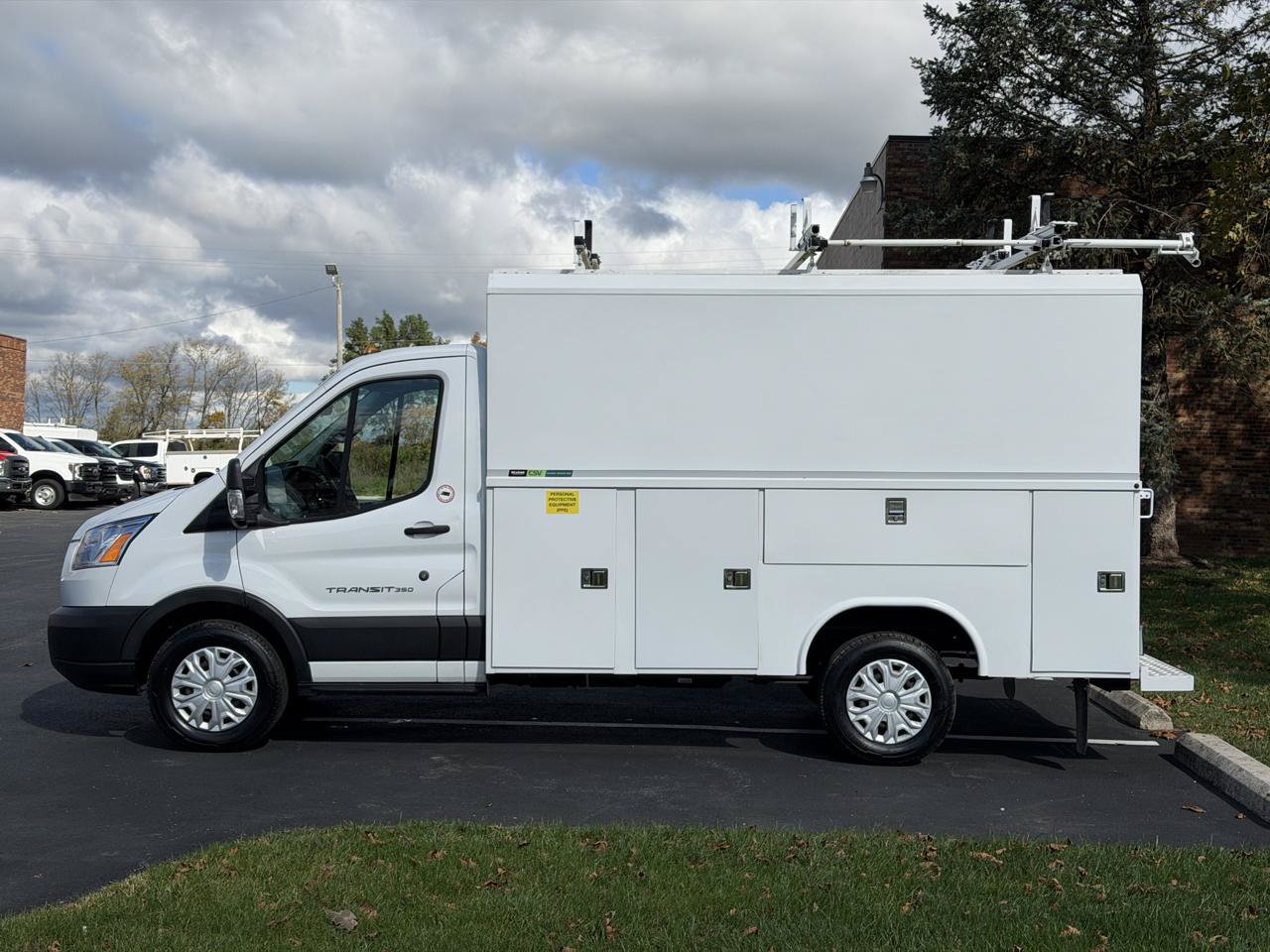 Used 2019 Ford Transit 350 138 RWD image 3