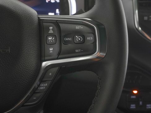 Used 2025 RAM 2500 Laramie w/ Night Edition image 21