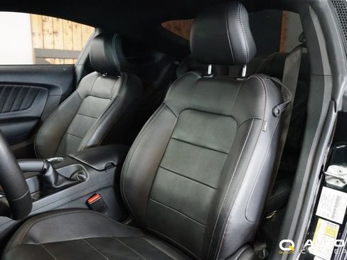 Used 2017 Ford Mustang GT Premium w/ Equipment Group 401A image 12