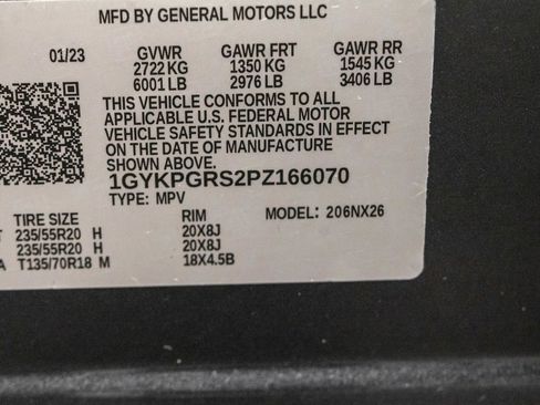 Used 2023 Cadillac XT6 Sport w/ Technology Package image 40