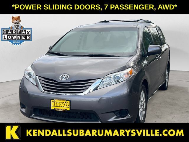 Used 2015 Toyota Sienna LE AWD/4WD image 1