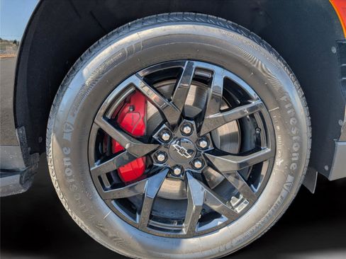 Used 2023 Chevrolet Tahoe RST w/ RST Performance Edition image 13