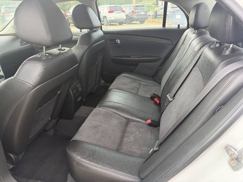 Used 2011 Chevrolet Malibu LT w/ HFV6 Engine Package FWD image 12