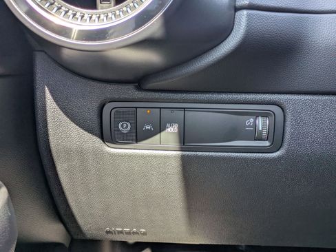 Used 2026 Chevrolet Equinox EV LT image 22