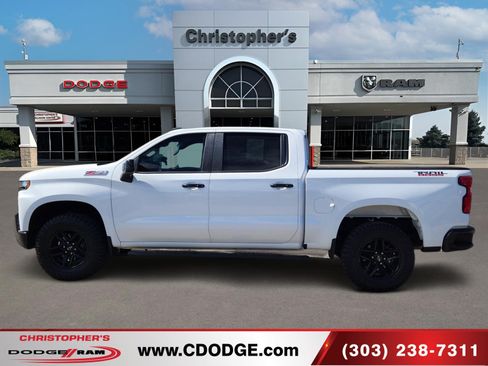 Used 2019 Chevrolet Silverado 1500 LT Trail Boss AWD/4WD image 6