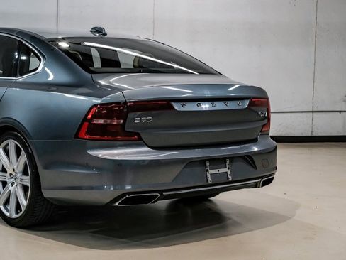Used 2017 Volvo S90 T6 Inscription w/ Vision Package image 15