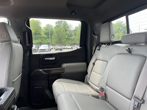 Used 2020 Chevrolet Silverado 1500 LT Trail Boss AWD/4WD image 19