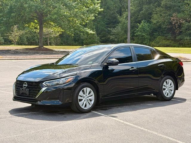 Used 2025 Nissan Sentra S FWD image 2