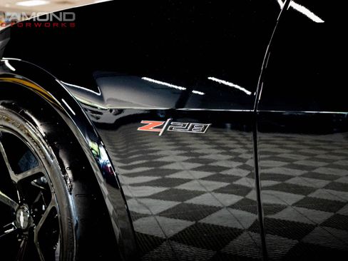 Used 2015 Chevrolet Camaro Z/28 RWD image 48