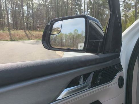 New 2026 Jeep Grand Wagoneer Limited AWD/4WD image 18