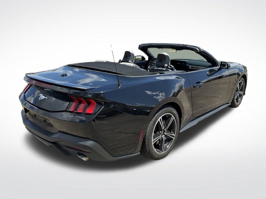 Used 2024 Ford Mustang Premium RWD image 18