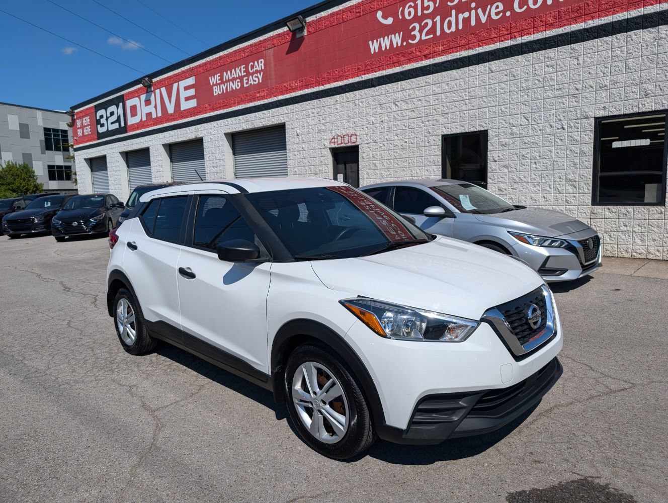 Used 2020 Nissan Kicks S FWD image 1
