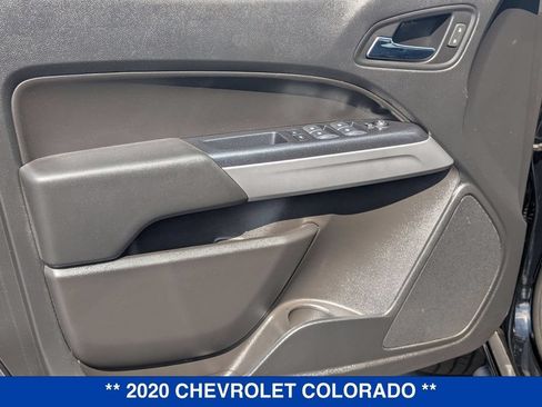 Used 2020 Chevrolet Colorado LT w/ Luxury Package AWD/4WD image 10