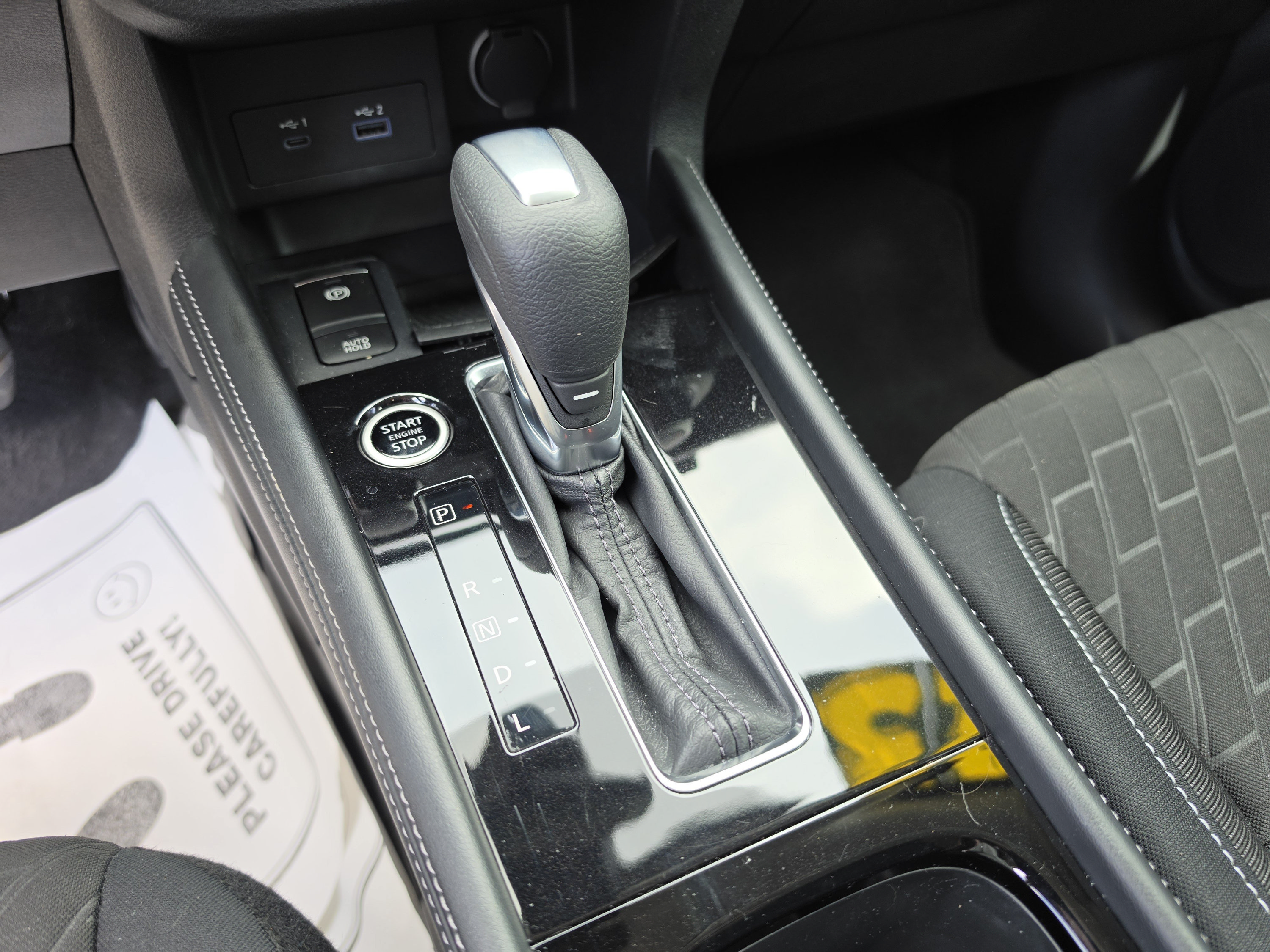 Used 2023 Nissan Kicks SV FWD image 29