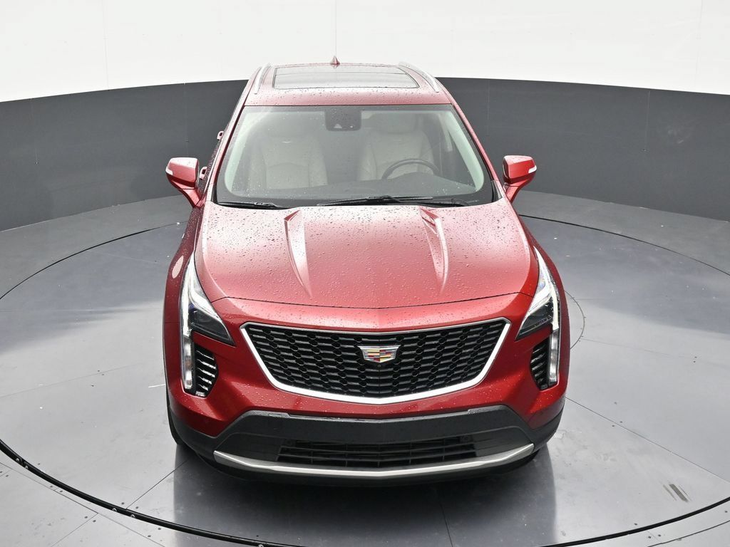 Used 2019 Cadillac XT4 Premium Luxury w/ Enhanced Visibility Package FWD image 19