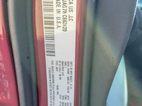 Used 2021 Dodge Durango SXT image 25