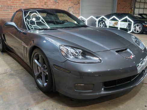 Used 2011 Chevrolet Corvette Grand Sport w/ Preferred Equipment Group image 23
