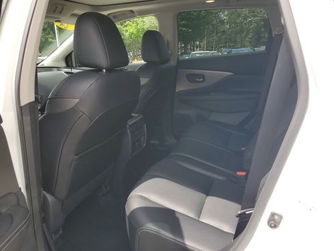 Used 2024 Nissan Murano SL FWD image 15