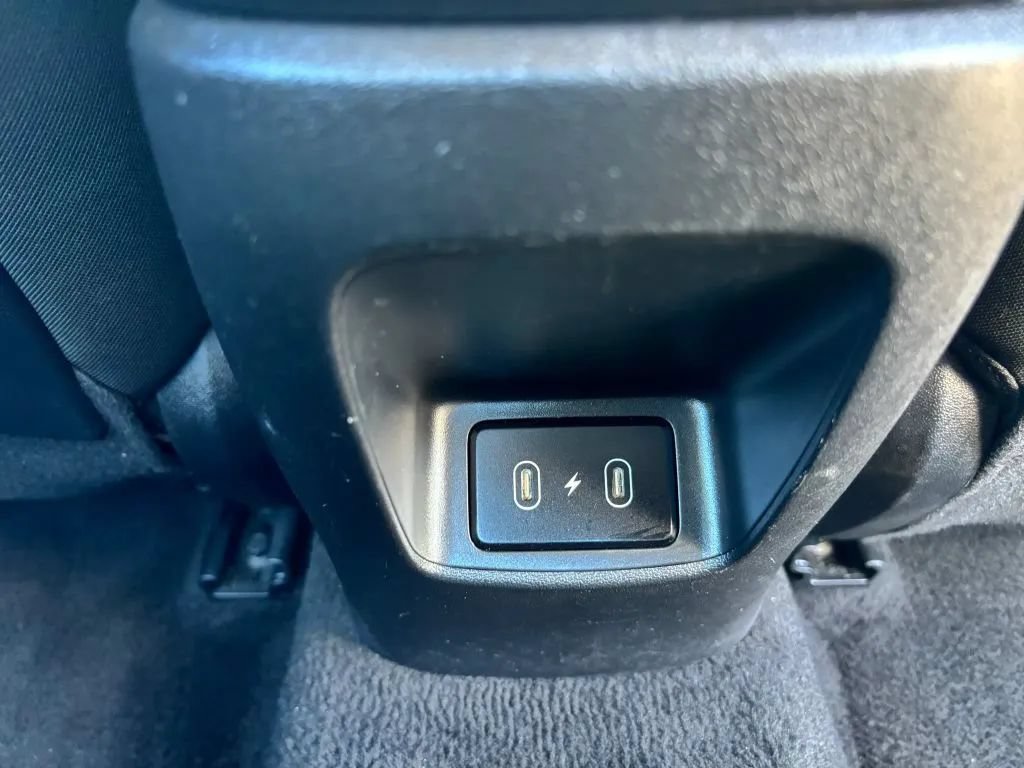 Used 2024 Hyundai Elantra SEL FWD image 16
