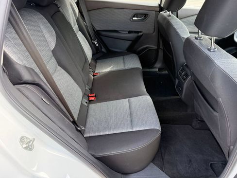 Certified 2021 Nissan Rogue SV AWD/4WD image 30
