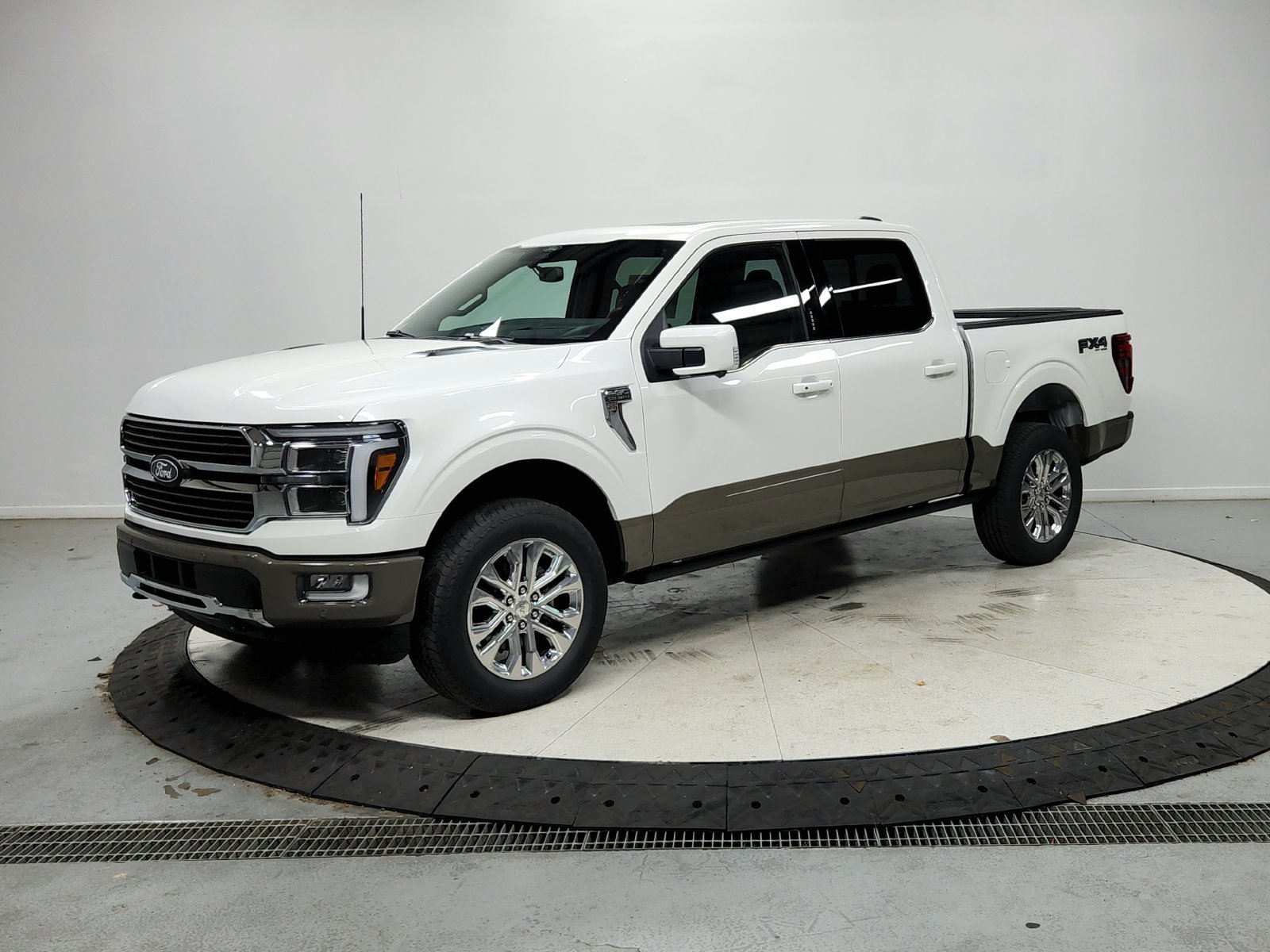 New 2026 Ford F150 King Ranch w/ Equipment Group 601A High AWD/4WD image 4