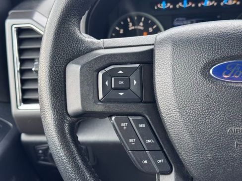 Used 2015 Ford F150 XLT w/ Equipment Group 302A Luxury image 10