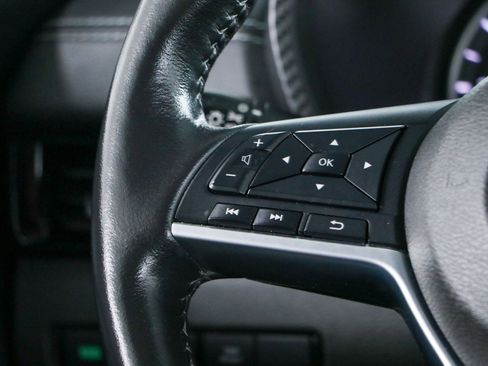 Used 2025 Nissan Sentra SV w/ All-Weather Package FWD image 13