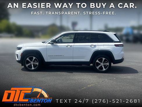 Used 2023 Jeep Grand Cherokee Limited AWD/4WD image 6
