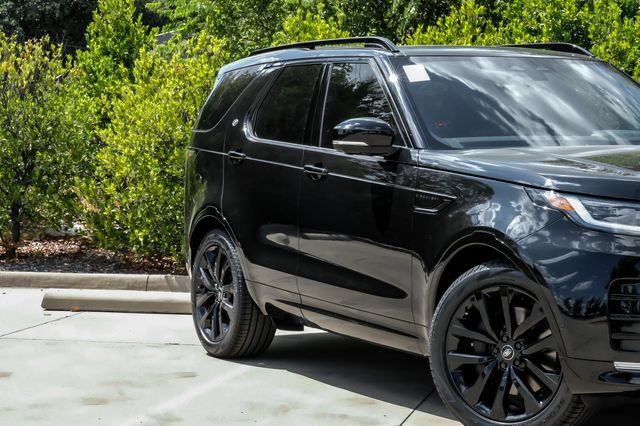 New 2026 Land Rover Discovery Limited Edition AWD/4WD image 8