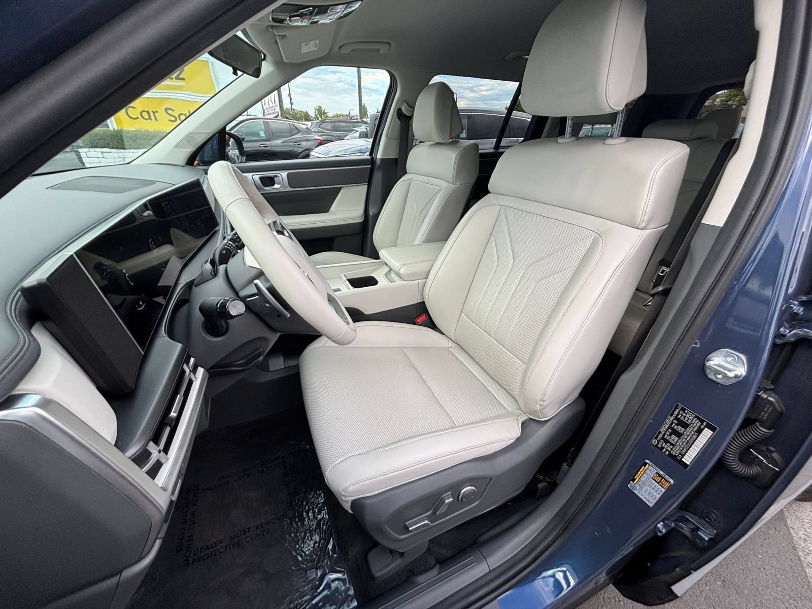 Used 2025 Hyundai Santa Fe SEL AWD/4WD image 39
