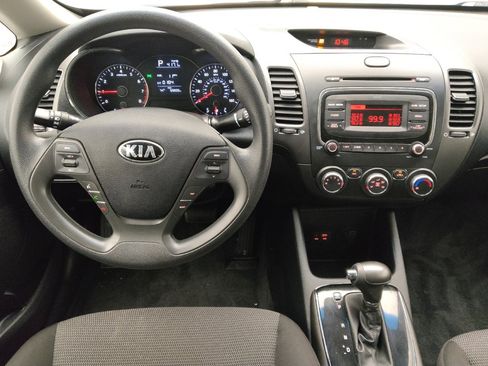 Used 2017 Kia Forte LX FWD image 22