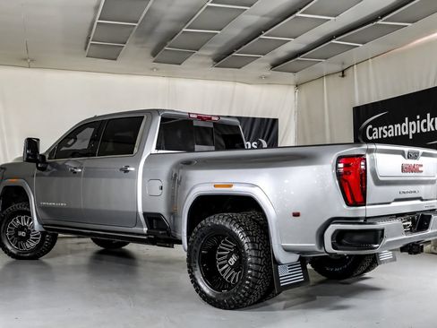 Used 2025 GMC Sierra 3500 Denali w/ Denali Reserve Package AWD/4WD image 11