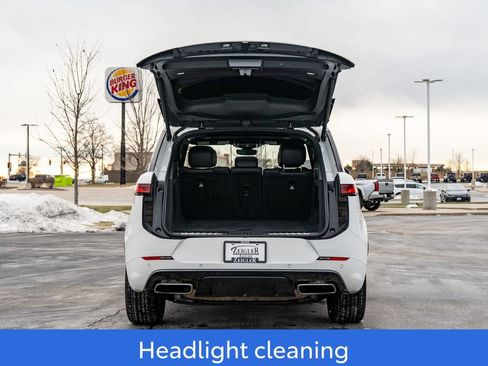 Used 2024 Land Rover Range Rover Sport Dynamic SE image 10