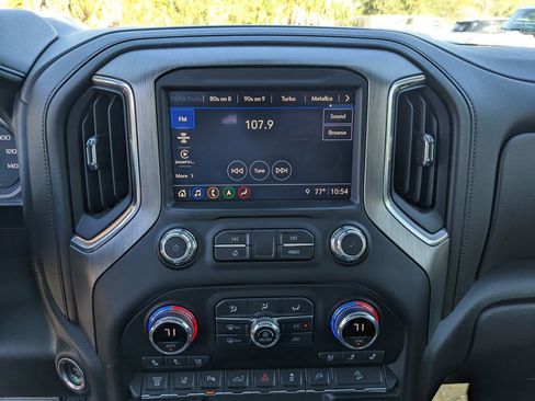 Used 2022 GMC Sierra 2500 Denali w/ Denali Ultimate Package image 24