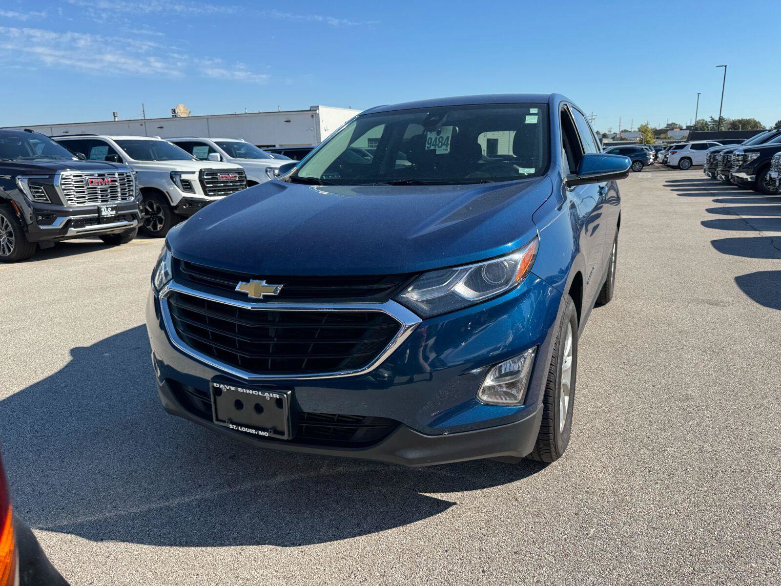 Used 2020 Chevrolet Equinox LT AWD/4WD image 2