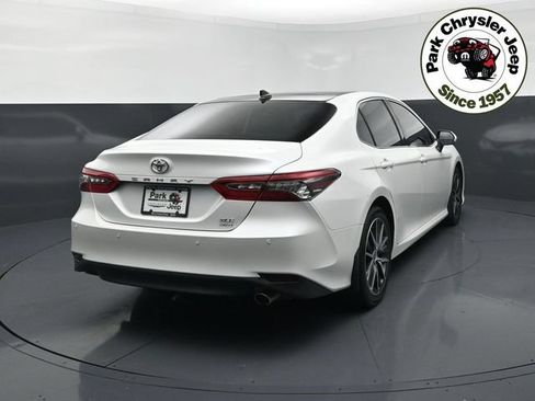 Used 2023 Toyota Camry XLE w/ Navigation Package AWD/4WD image 5