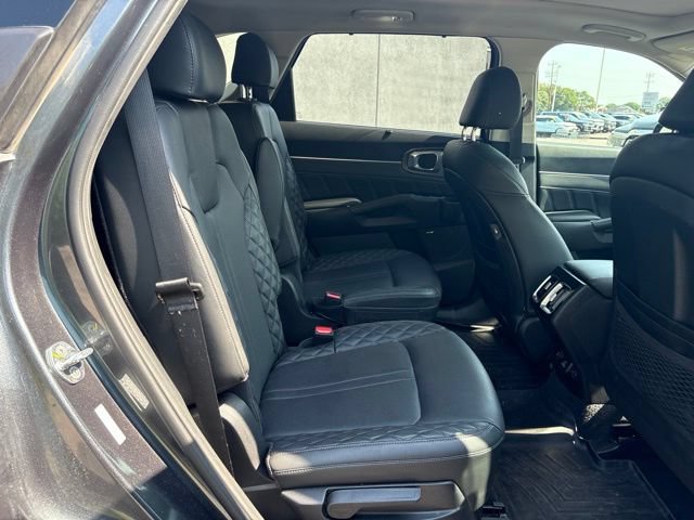 Used 2023 Kia Sorento SX AWD/4WD image 29