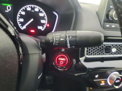 Certified 2025 Honda Civic Sport image 28